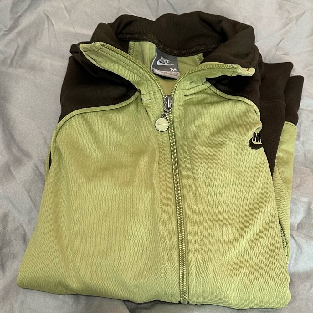 Nike Women’s zip up
